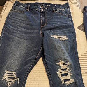 2 pairs American Eagle Jeans